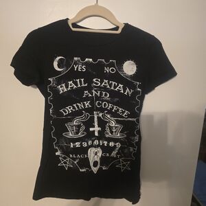 Black Vintage Graphic Short Sleeve Tee